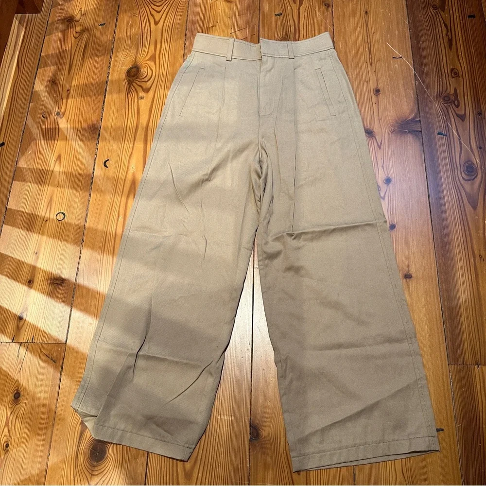 Everlane Tan trousers - Picture 2 of 5